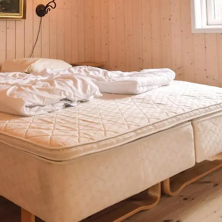 Vakantiehuis Three-bedroom Holiday In Fåborg