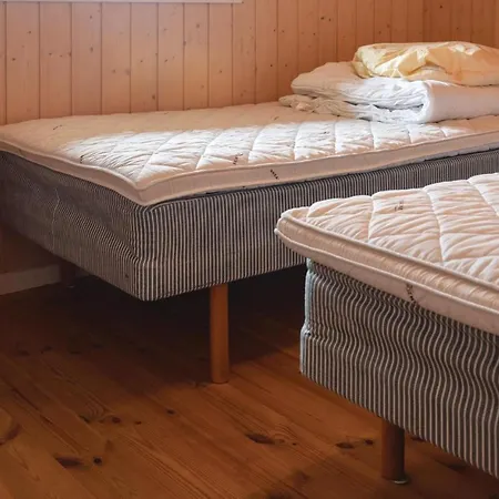 Vakantiehuis Three-bedroom Holiday In Fåborg