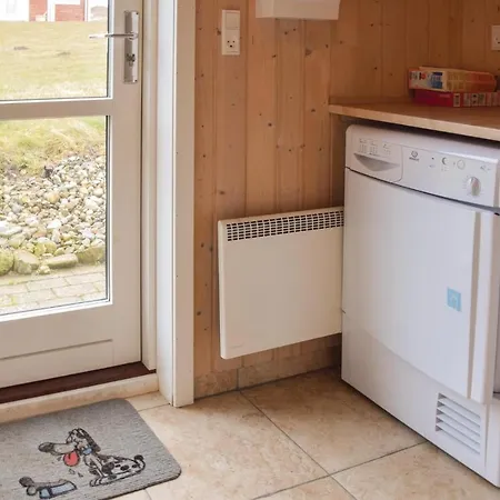 Vakantiehuis Three-bedroom Holiday In